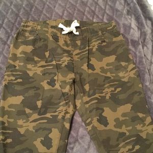 Camp pants